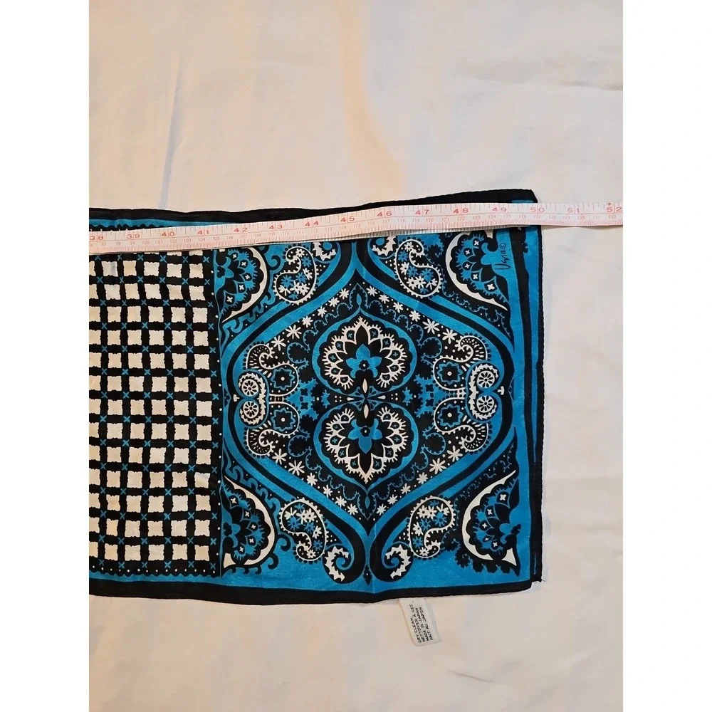 Vana Japsn Silk Scarf Blue Black White Paisley 10